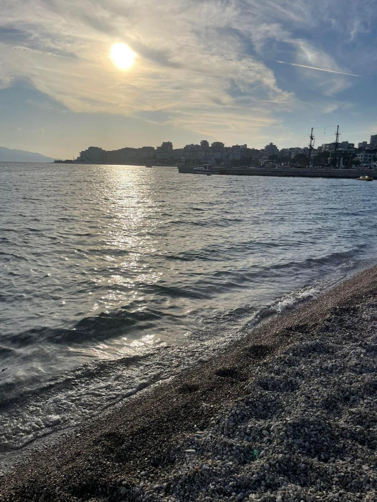 Seriani Dock Holiday Sarandë Esterno foto